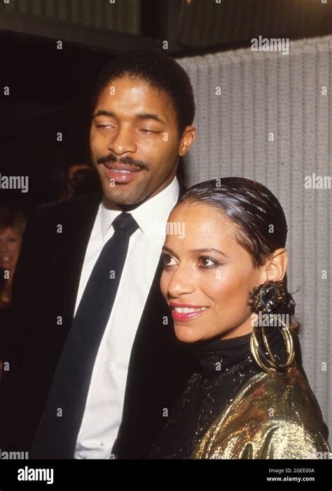 pictures of debbie allen|debbie allen husband.